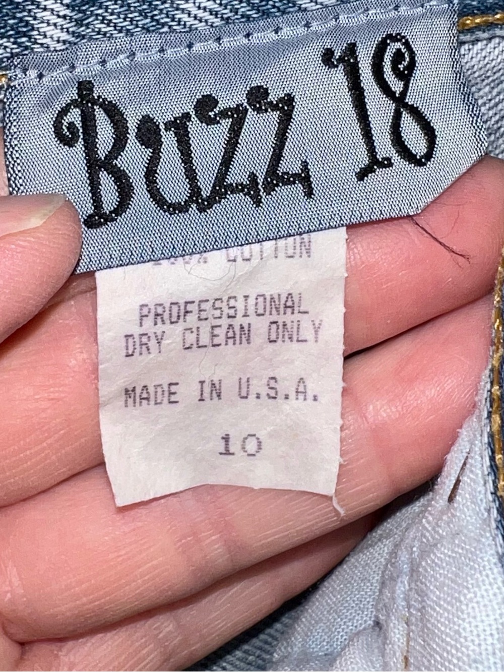 Vintage Buzz 18 Embellished Cropped 501 Levi’s Tribal Boho Style - Picture 16 of 16